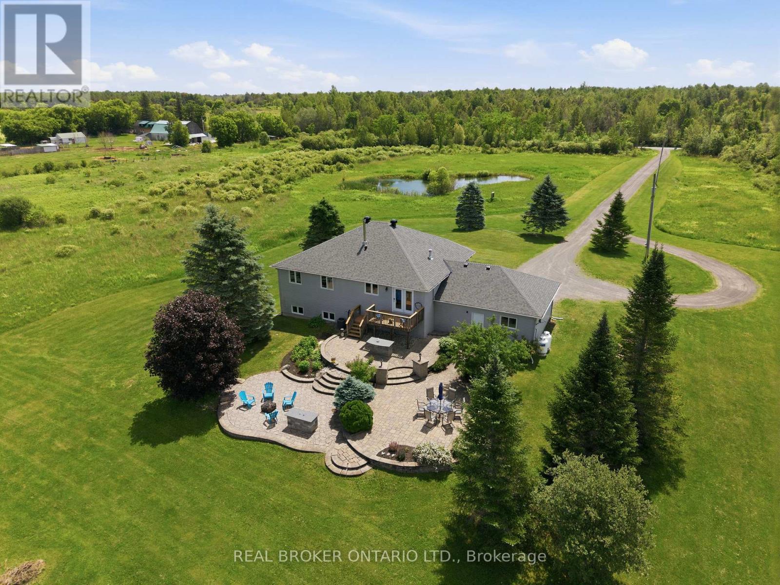 1659 LINDSAY ROAD