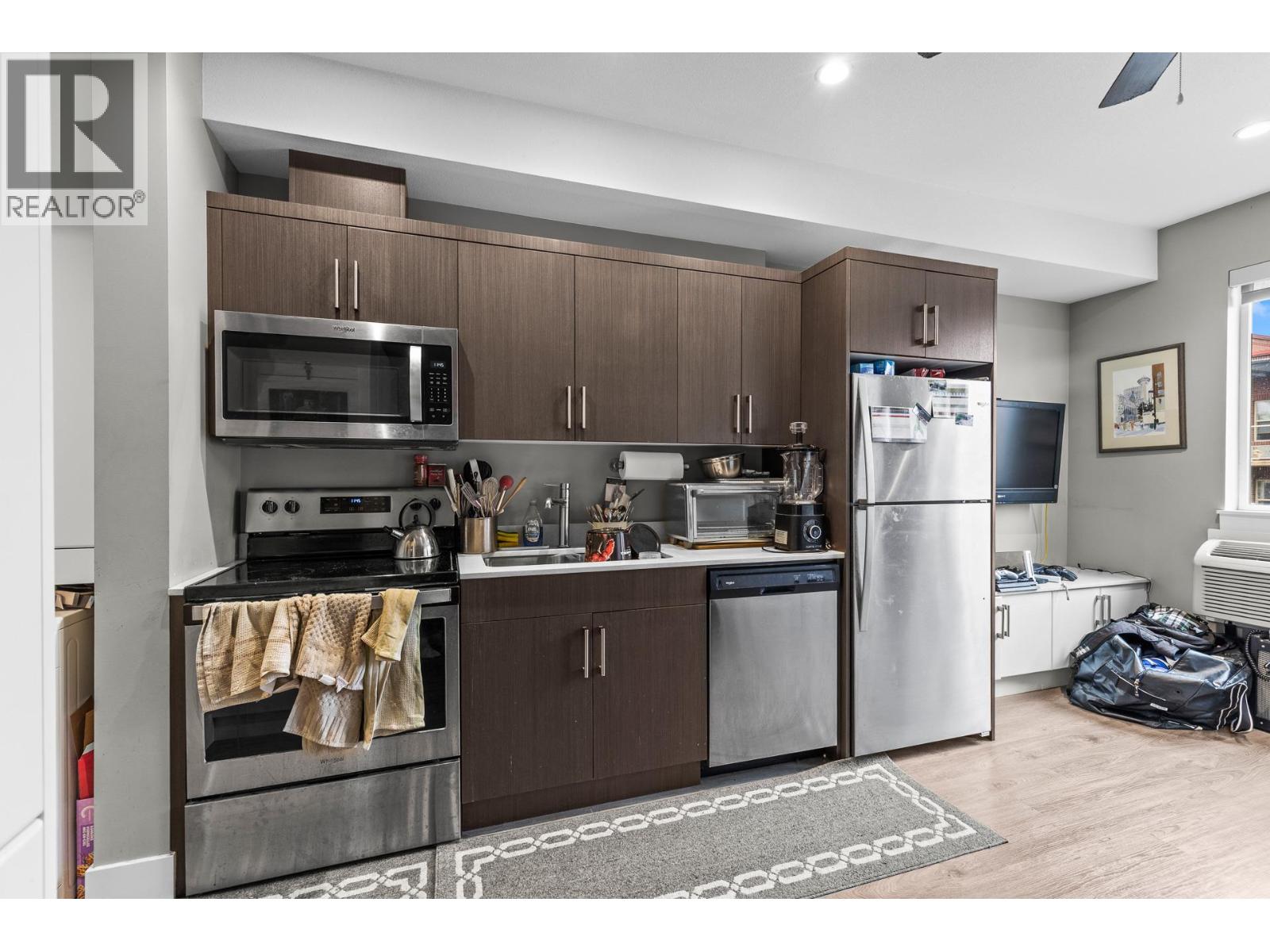 925 Leon Avenue Unit# 618