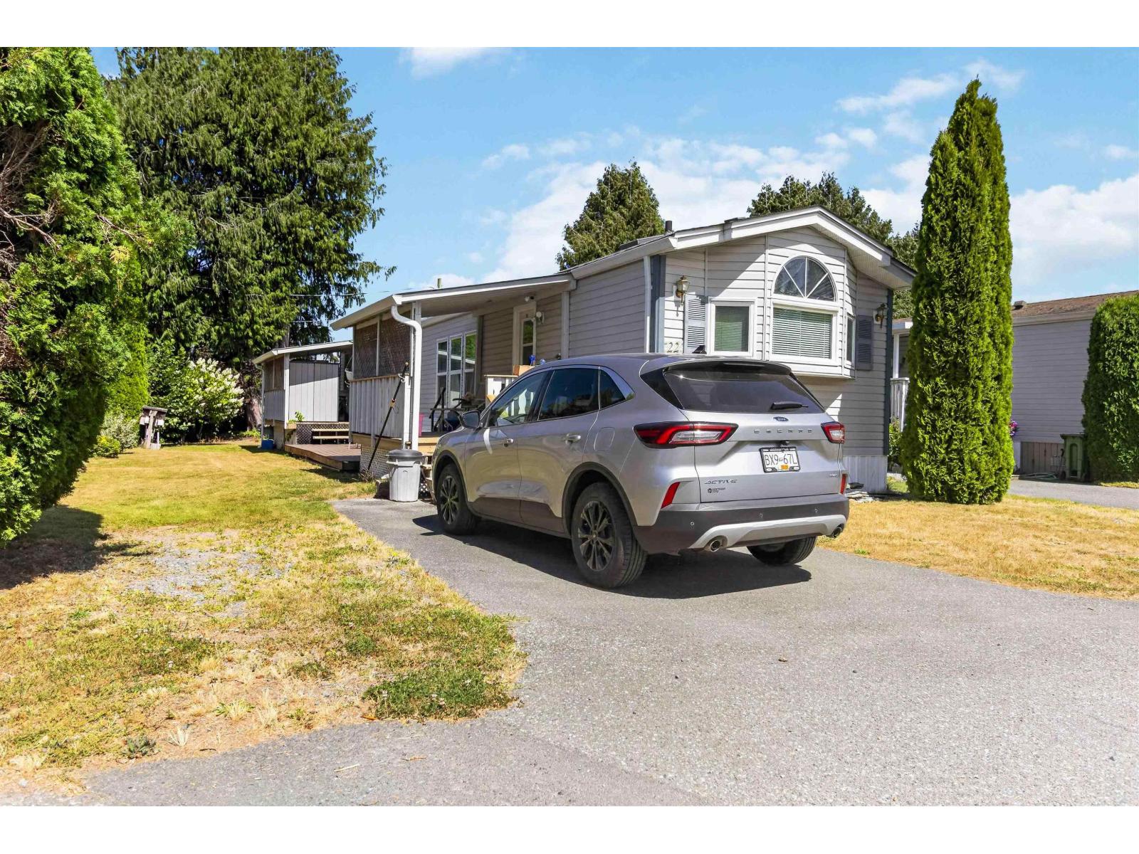 22 44565 MONTE VISTA DRIVE, Sardis South