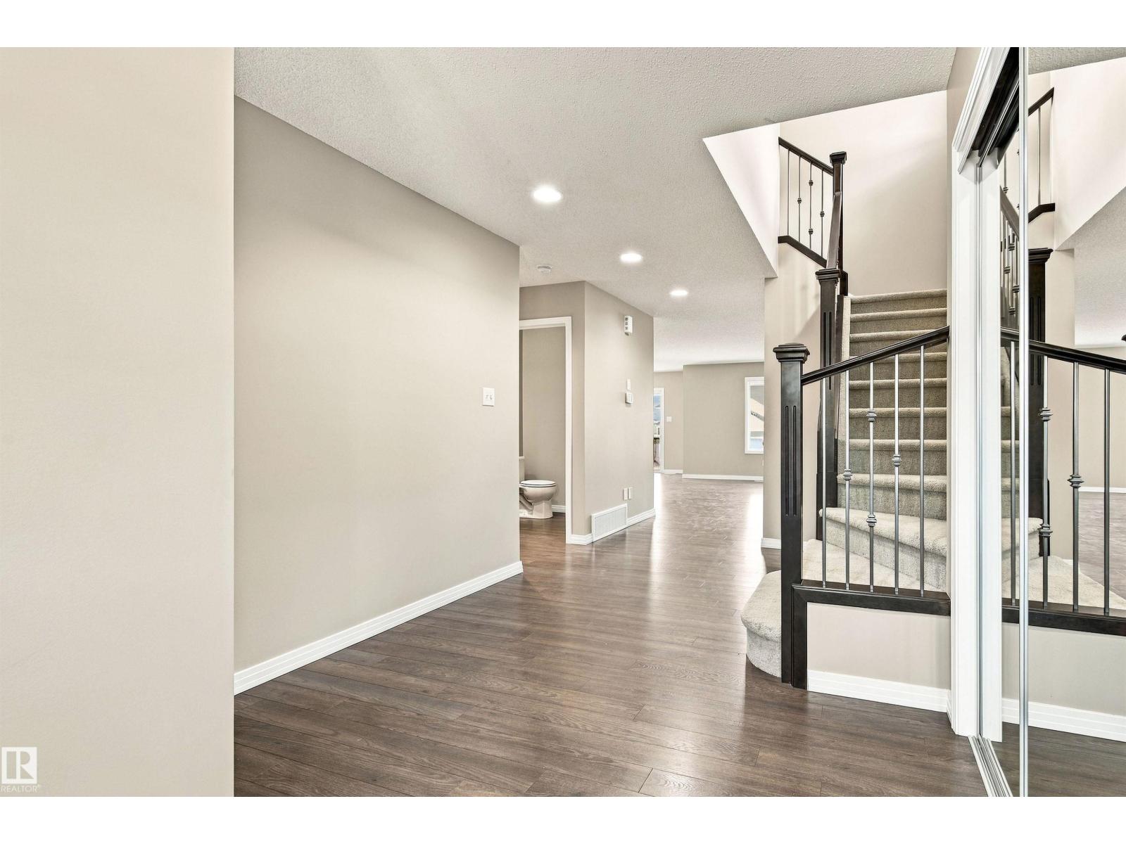 3528 CLAXTON CR SW