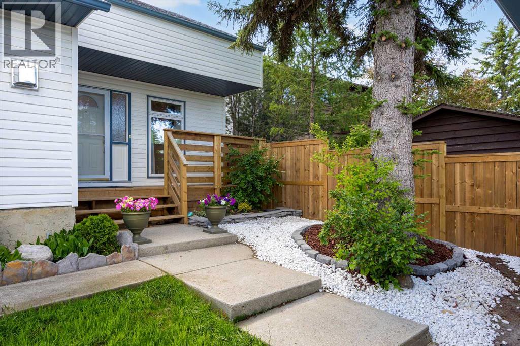151 Ranchview Place NW