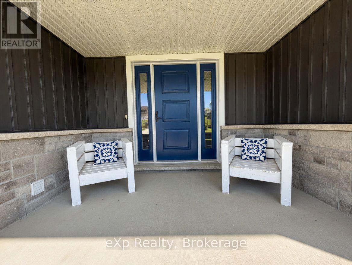 11 NOECKERVILLE HILL DRIVE