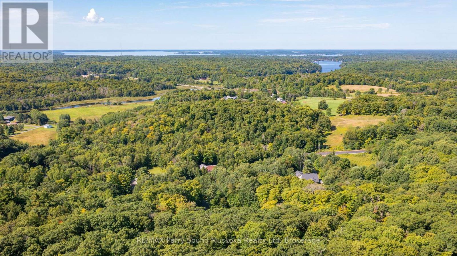 4 MOUNTAIN BASIN DRIVE