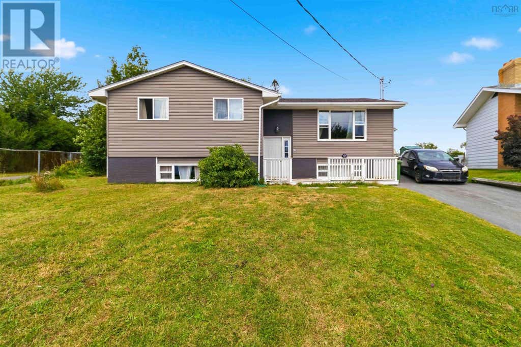 62 SHALIMAR CRESCENT