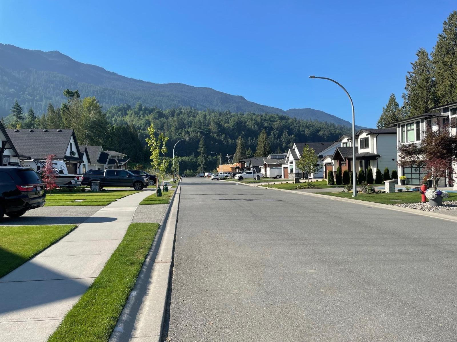 52842 BUNKER ROAD, East Chilliwack