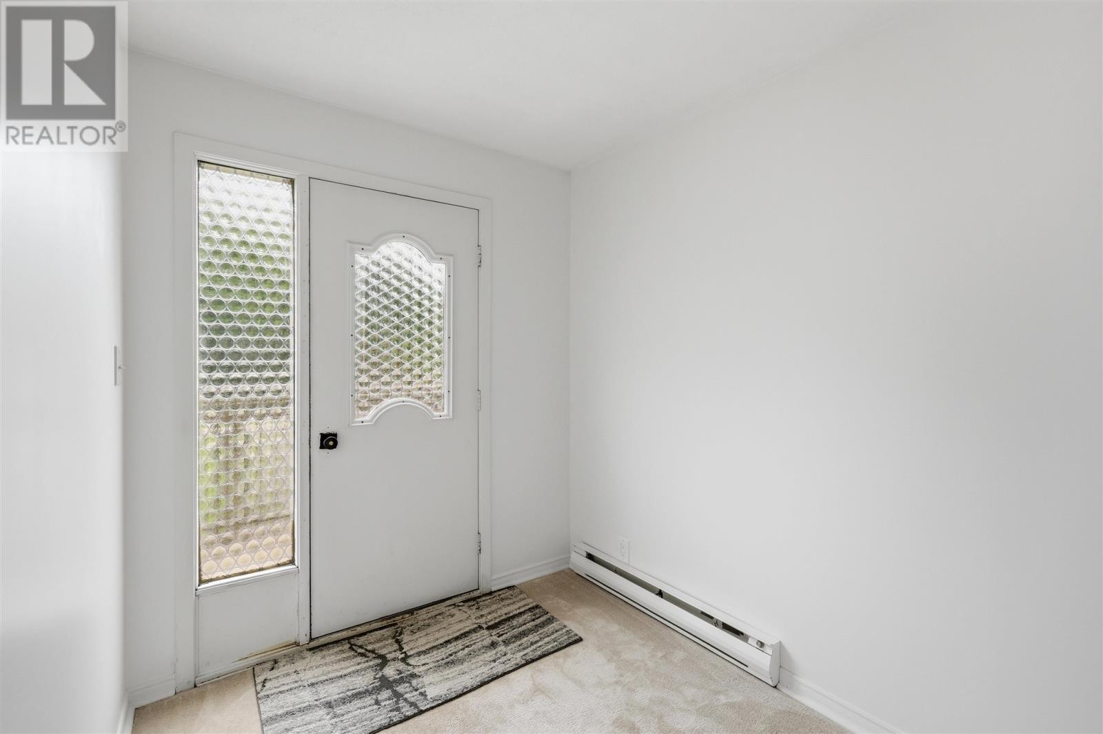 377 Wilson ST - Photo 3