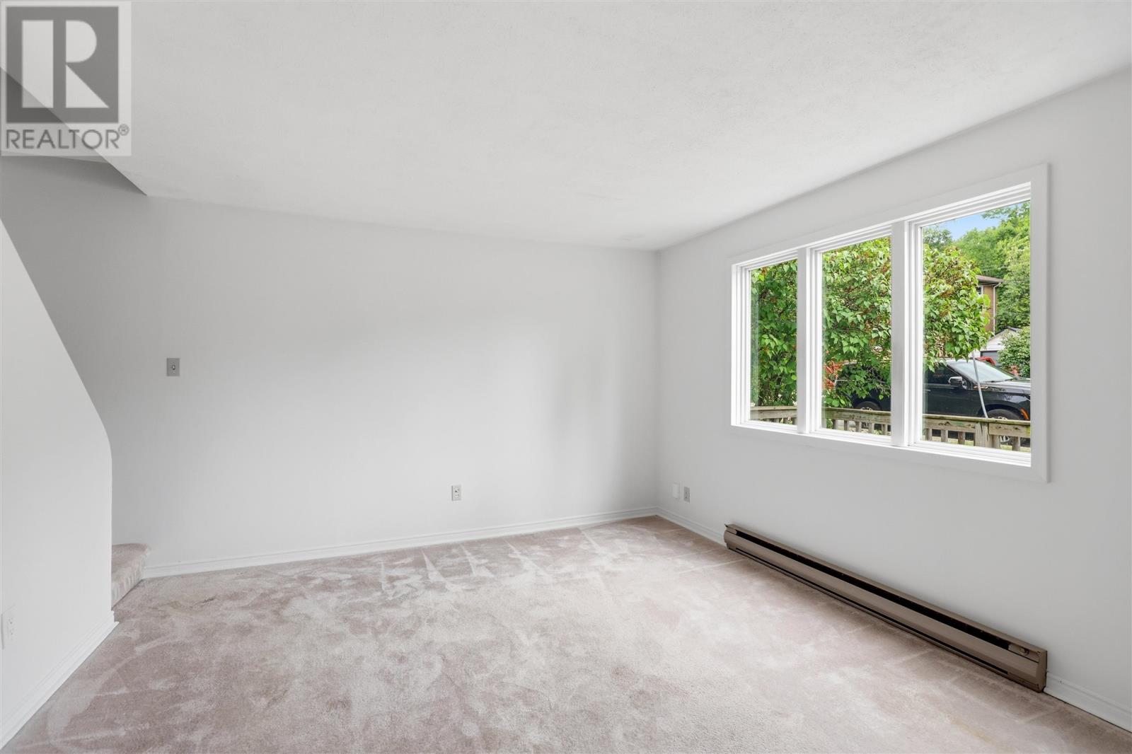 377 Wilson ST - Photo 4