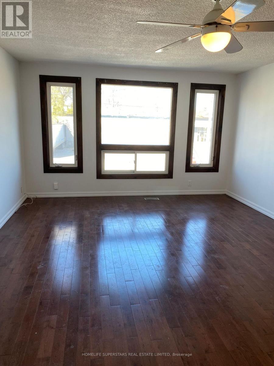 1263 WOODBINE AVENUE