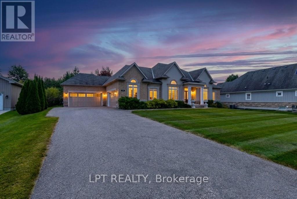 5 WOLFORD COURT