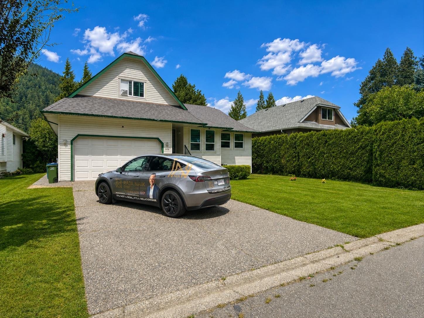 314 MIAMI RIVER DRIVE, Harrison Hot Springs