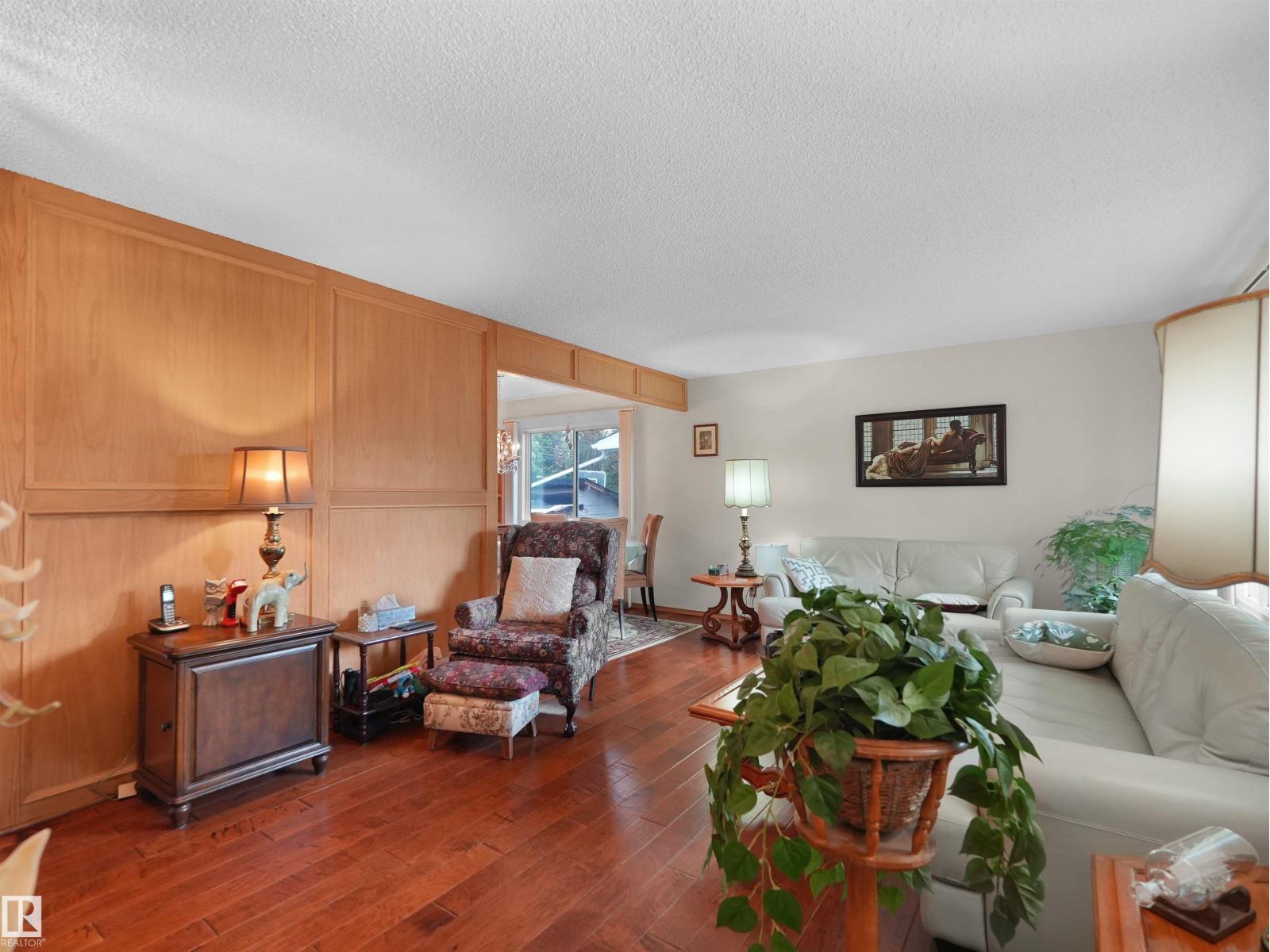 13615 136A AV NW