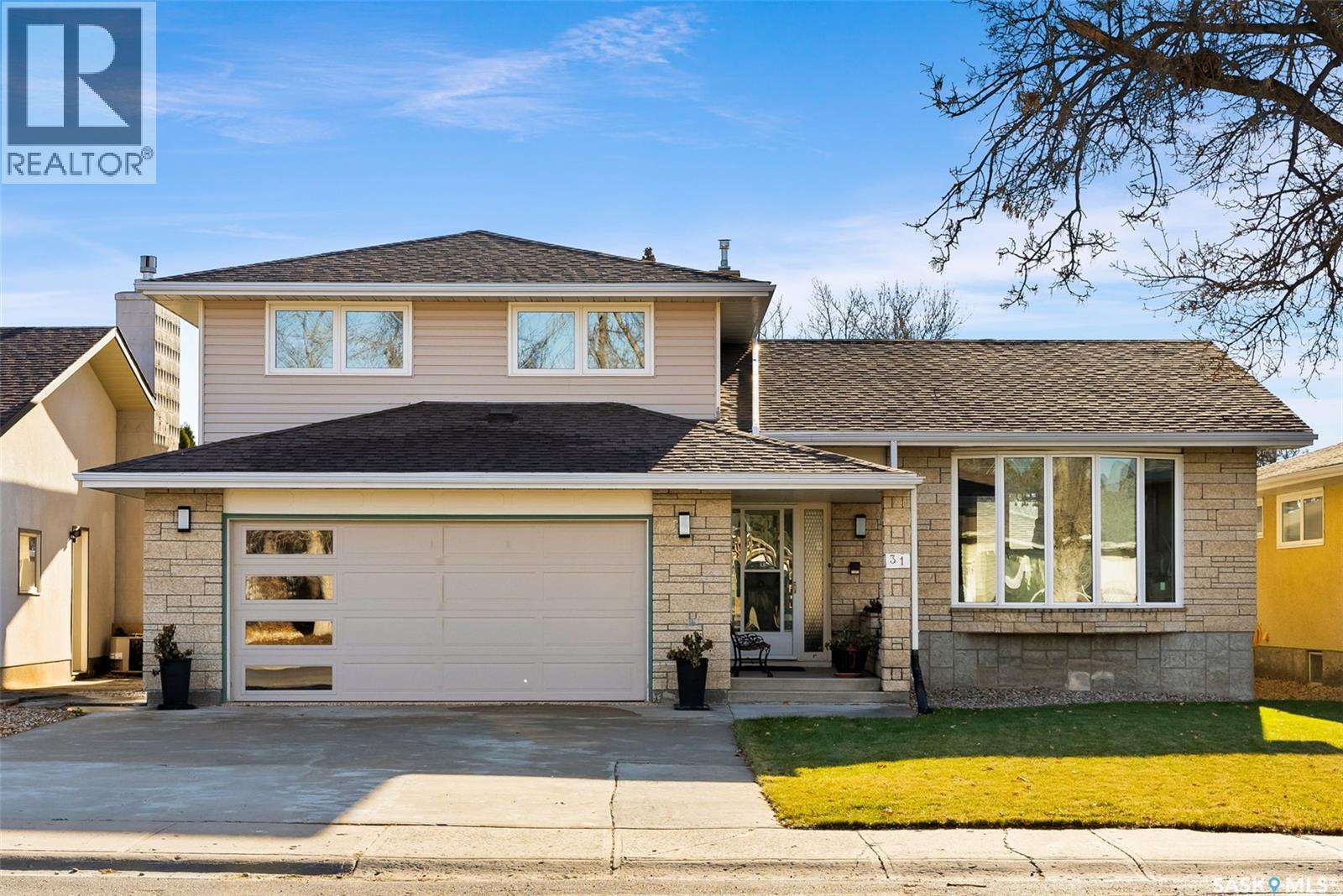 31 Rink AVENUE