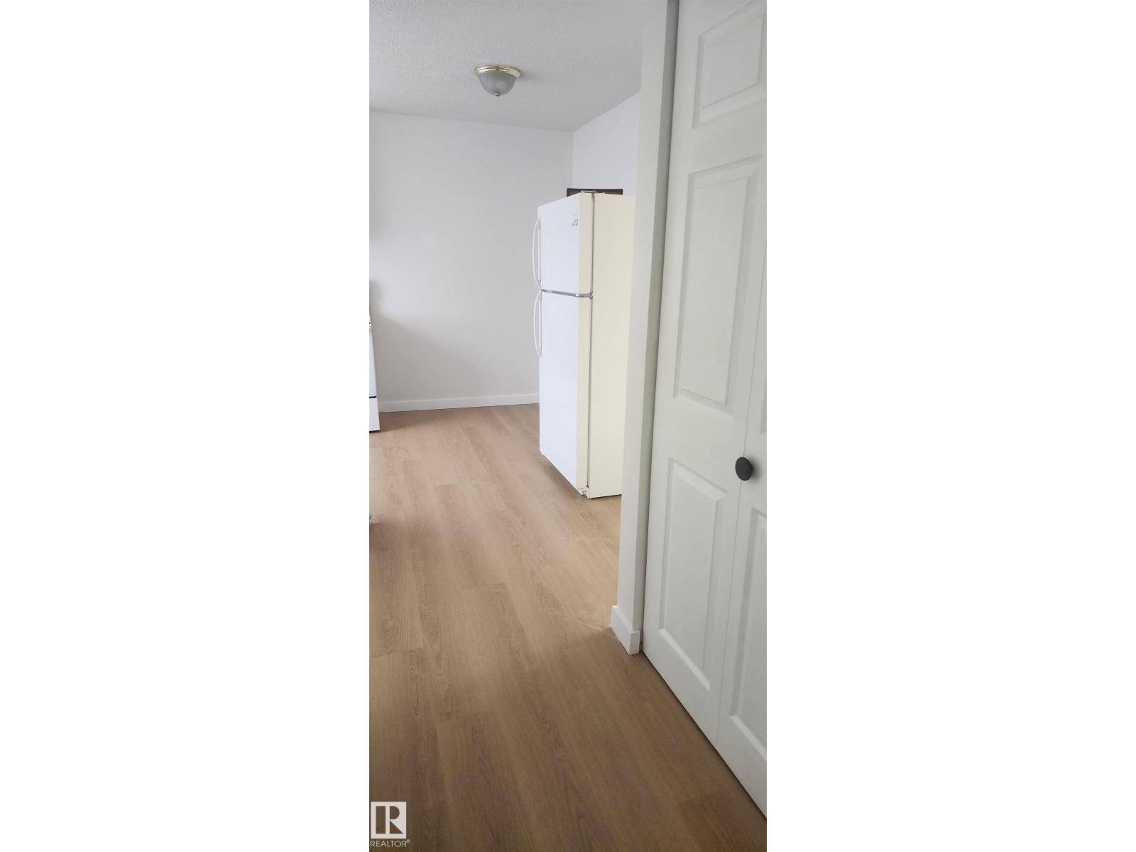 10942 161 ST NW