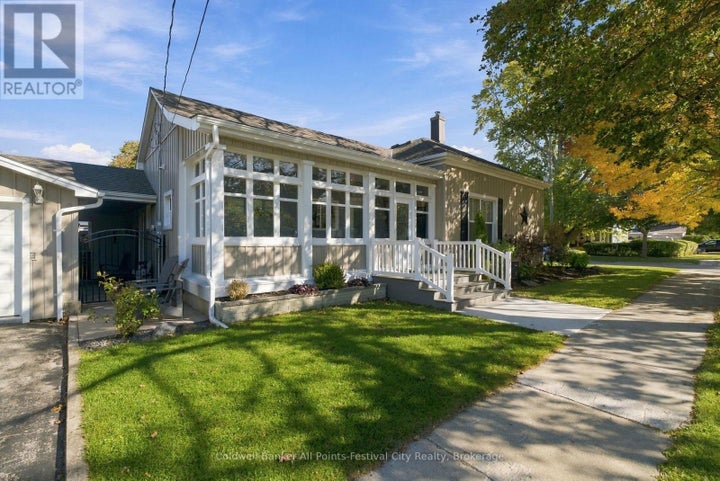 Photo 1 of 47 — 22 ALBERT STREET S, Goderich (Goderich (Town)), ON N7A 2Y2