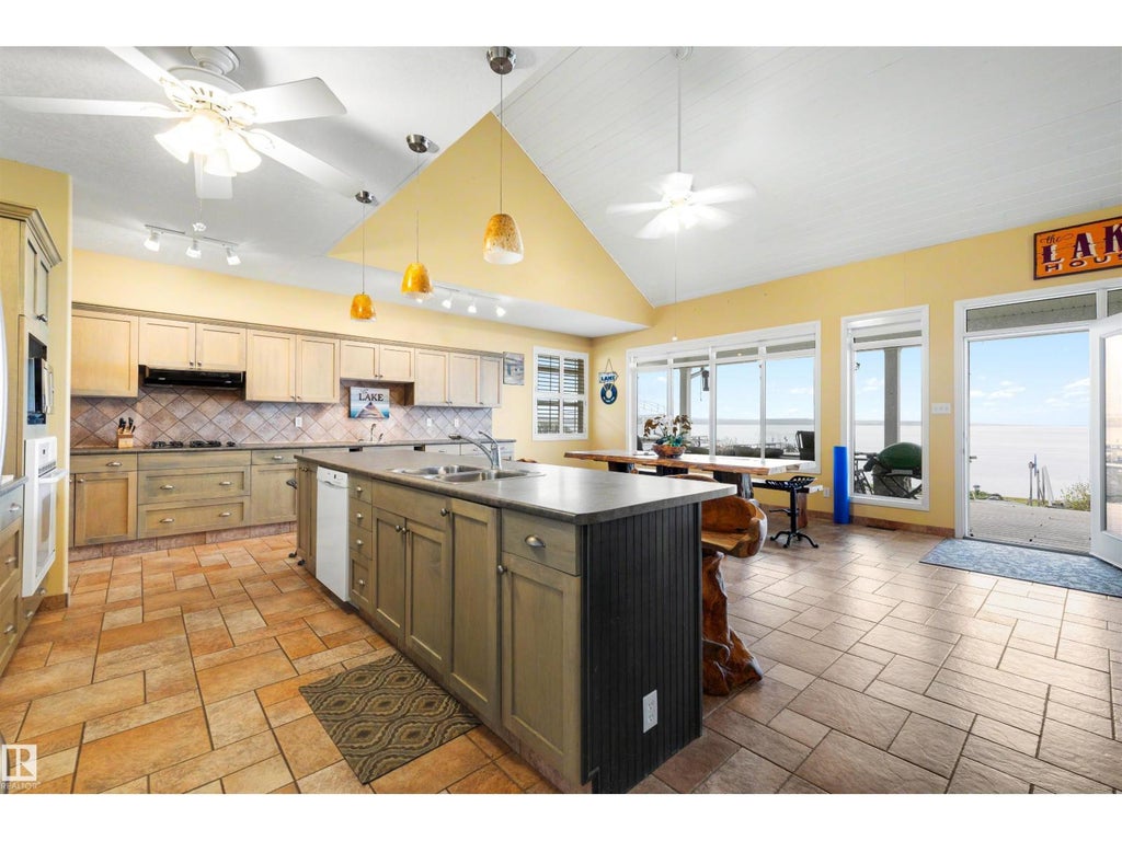 621 1 AV S, RURAL PARKLAND COUNTY, AB T0E 2B0 - Image 2018330175.jpeg?d=l