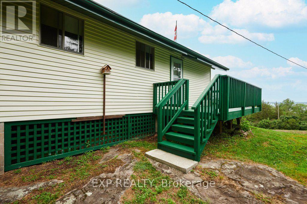 11 GOODBODY CRESCENT