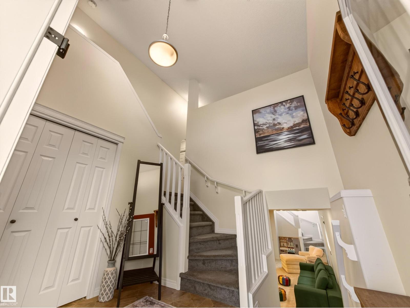 21315 58 AV NW