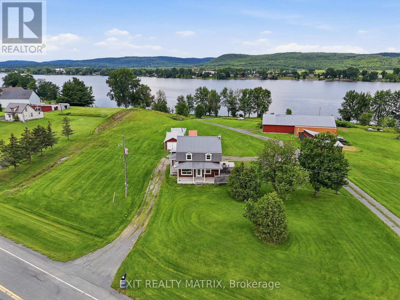 1309 CONC 1 ROAD - Photo 2