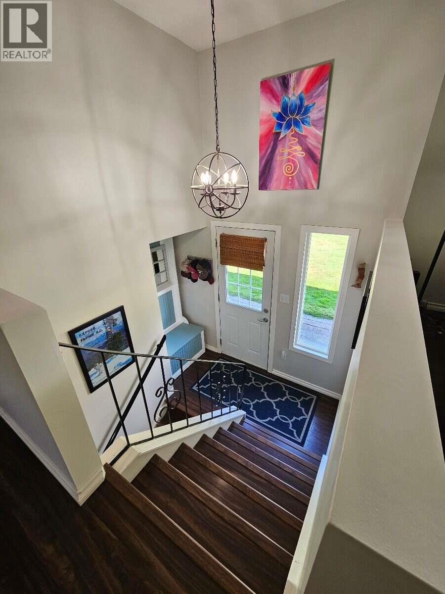 606 Gillis Avenue