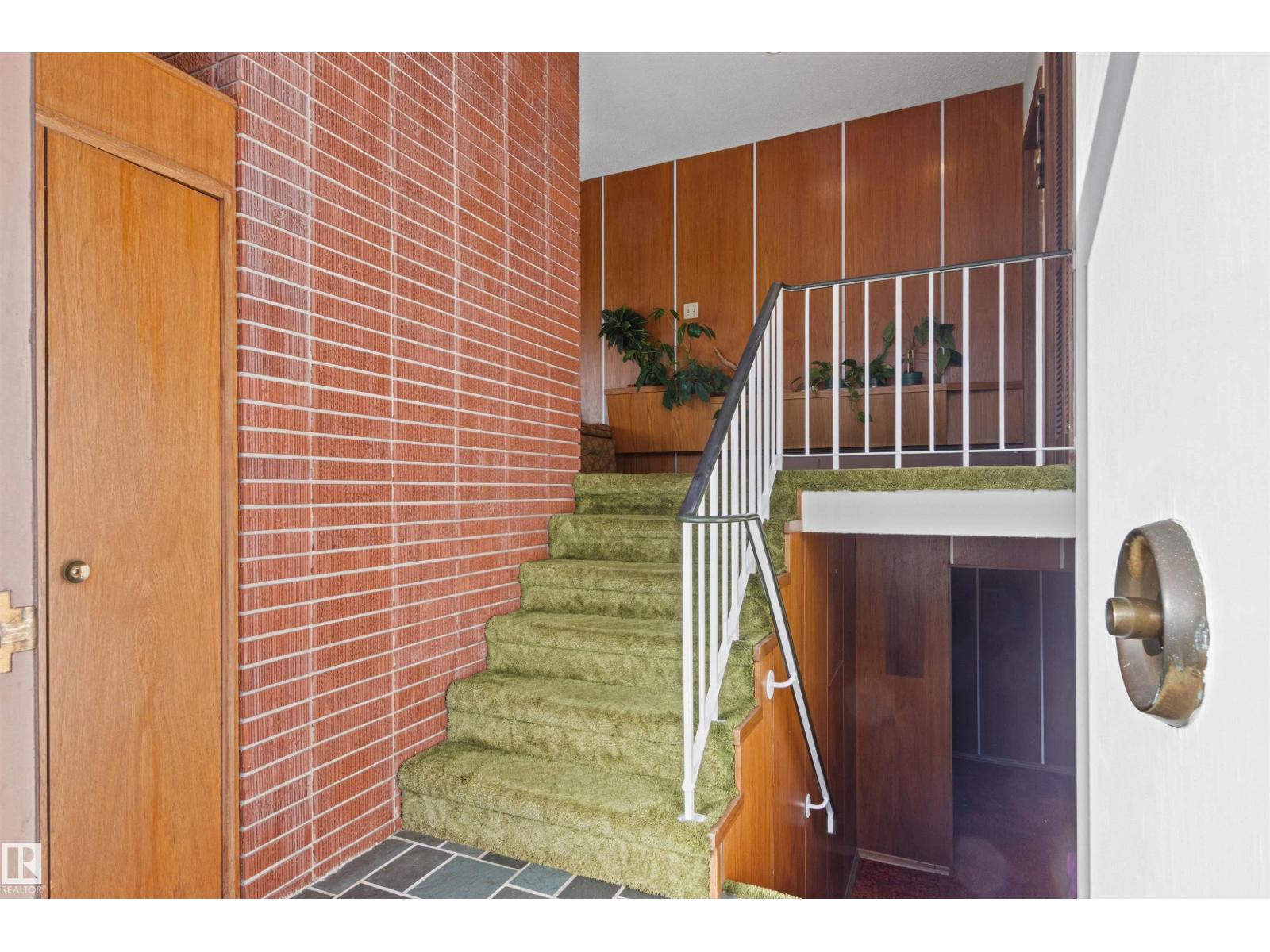 12808 63 AV NW