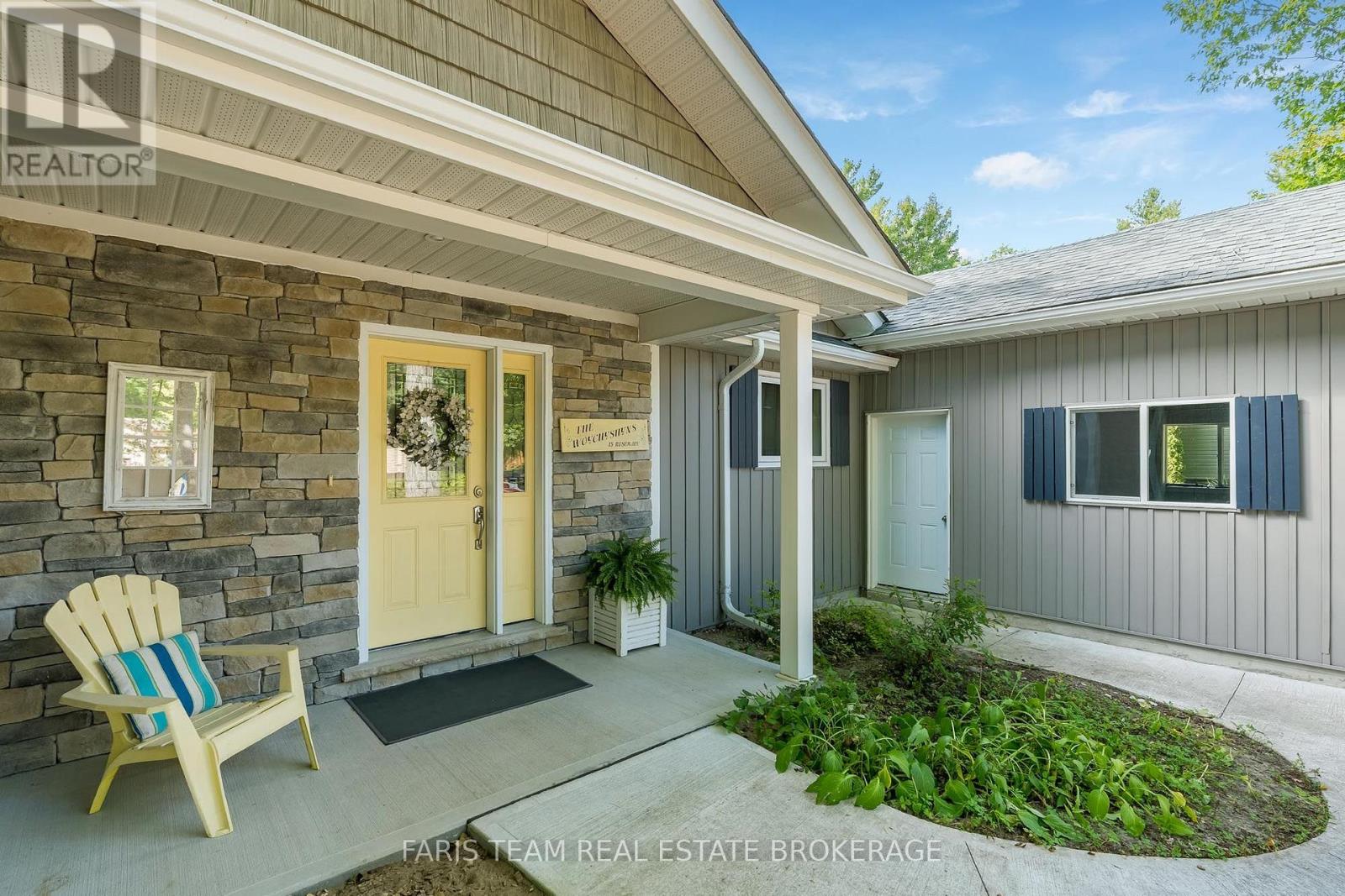 15 ROSEMARY ROAD