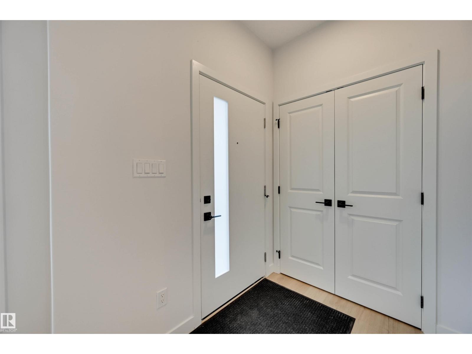77 Juniper WD