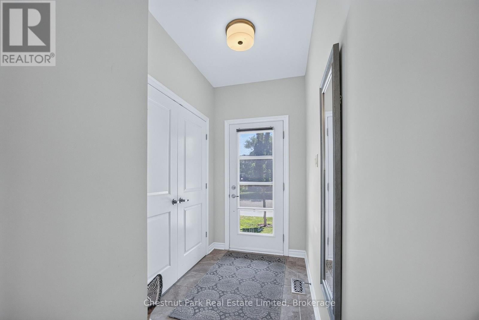 239 KING STREET