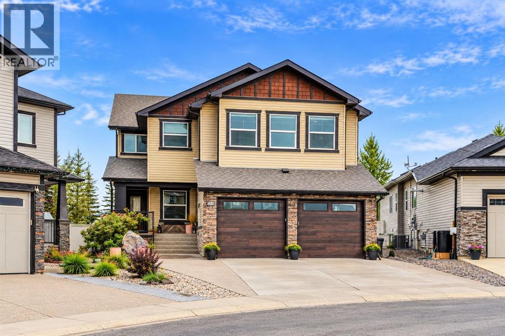 250 Kingsbury View SE