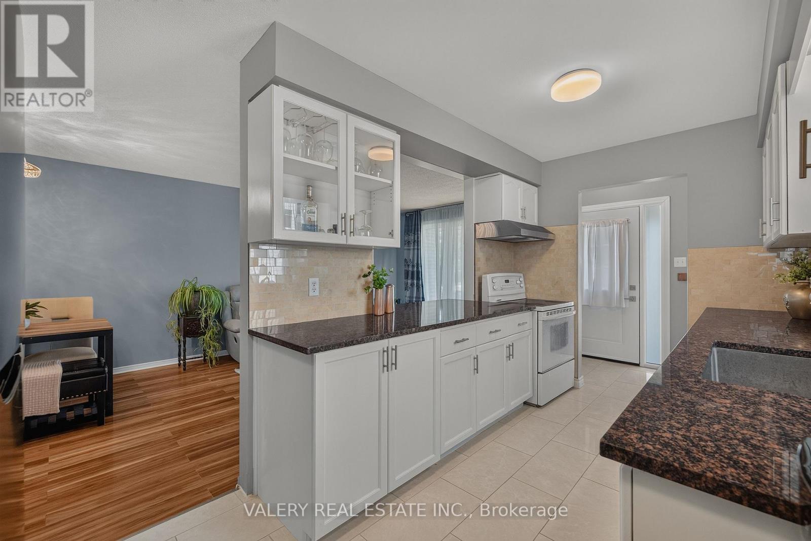 657A JACOB LANE