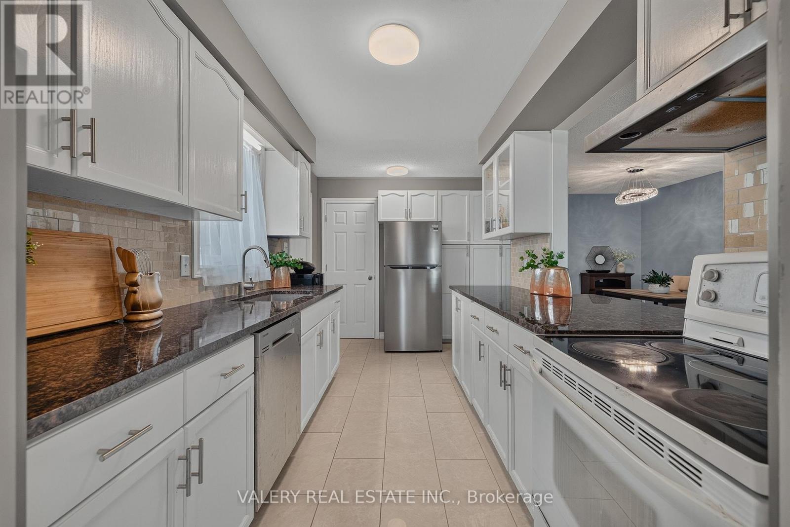 657A JACOB LANE
