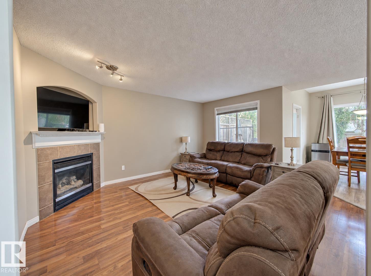 237 WESTWOOD LN