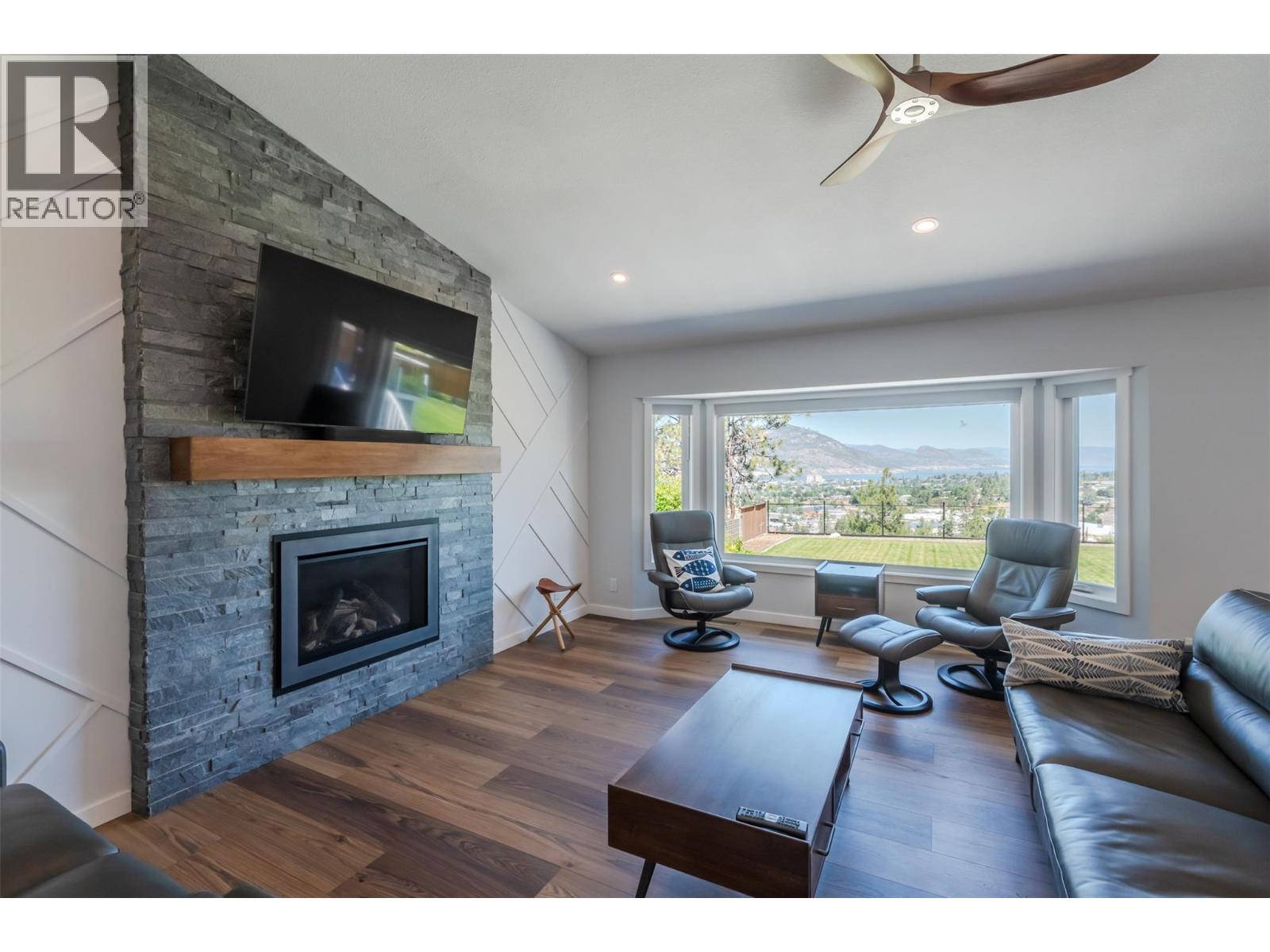 153 Westview Drive