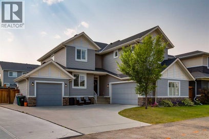 439 Canals Boulevard SW Airdrie AB T4B 2N9