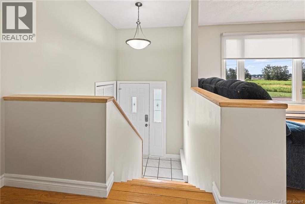 135 Virginia - Photo 4