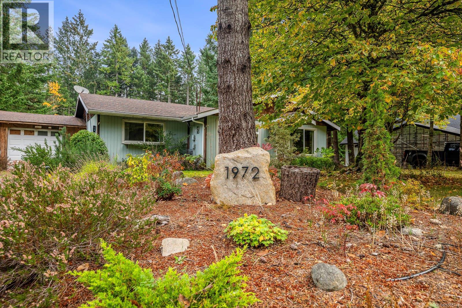 1972 Greenwood Cres