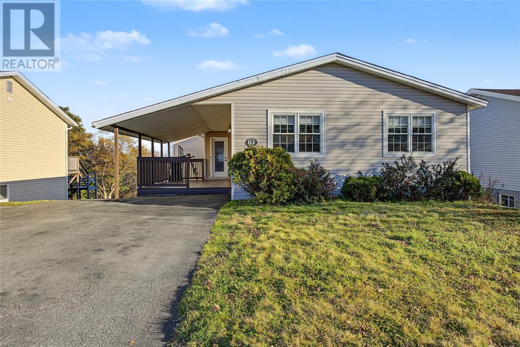 82 HIGHLAND DRIVE, ST. JOHN'S, NF  - Image 3140434354.jpeg?d=l