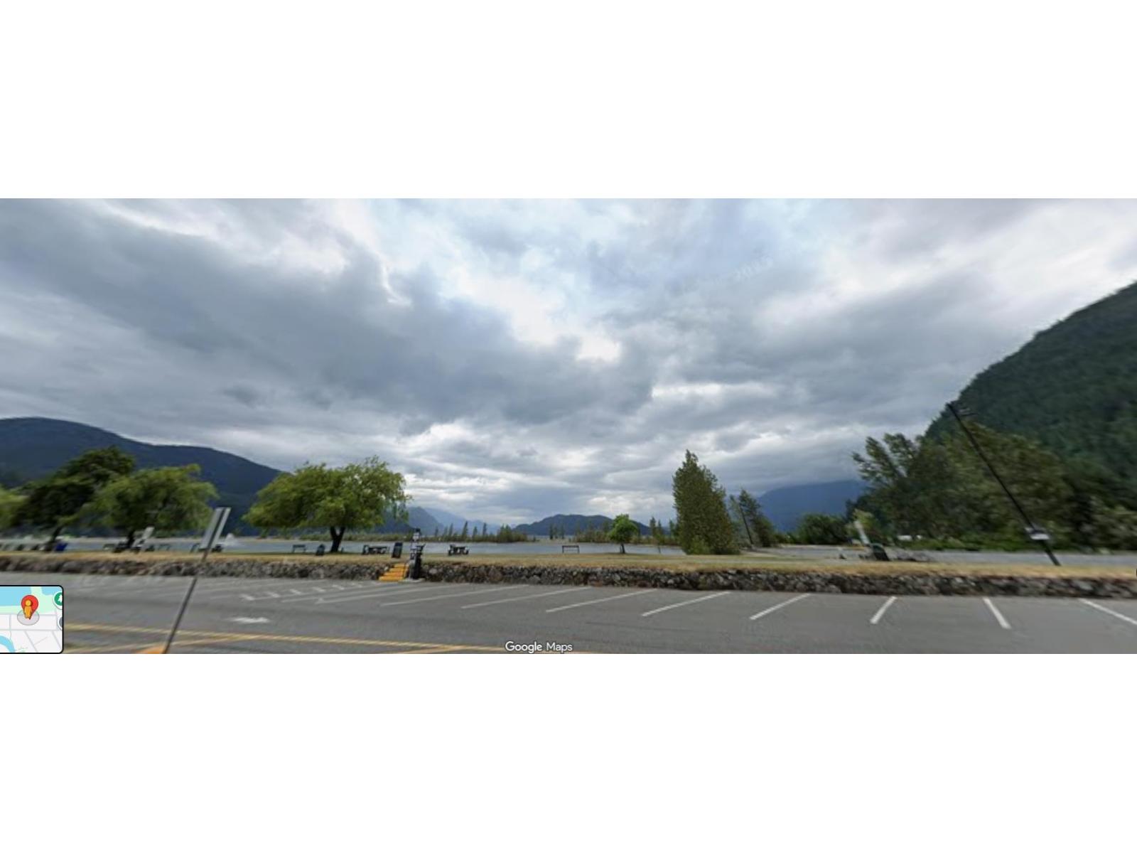 430 ESPLANADE AVENUE, Harrison Hot Springs