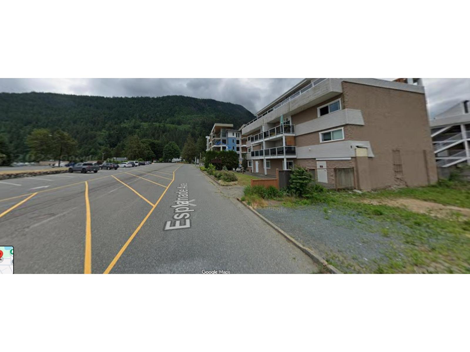 430 ESPLANADE AVENUE, Harrison Hot Springs