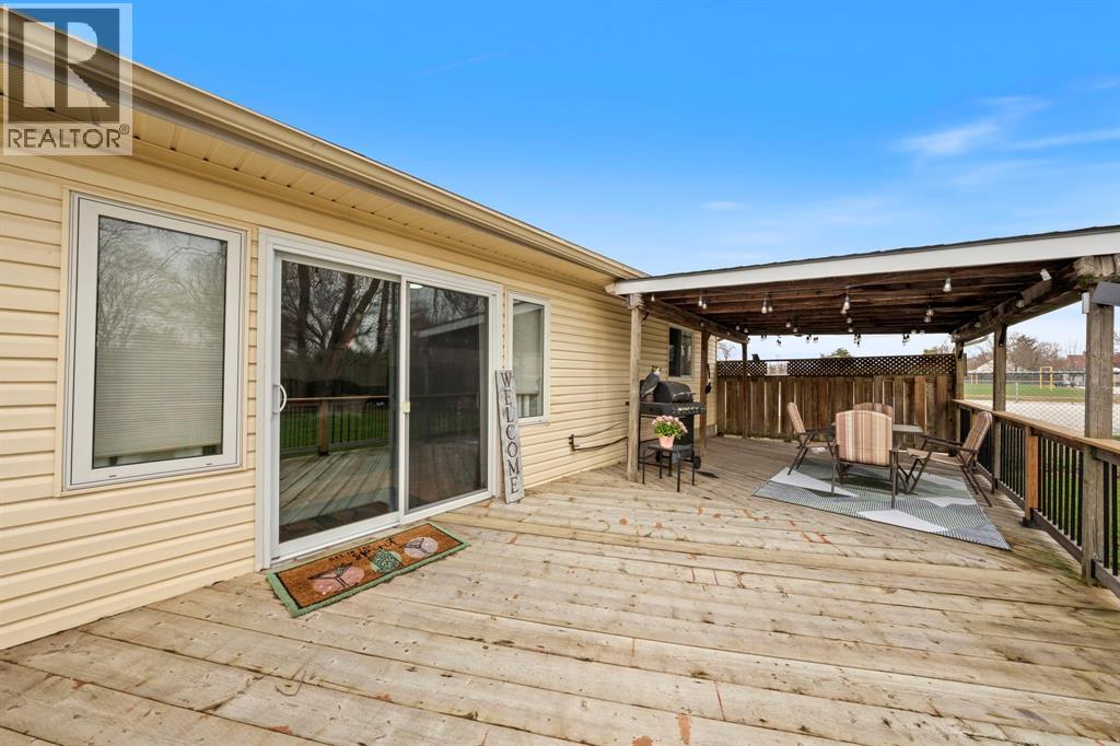 469 Bright STREET - Photo 3