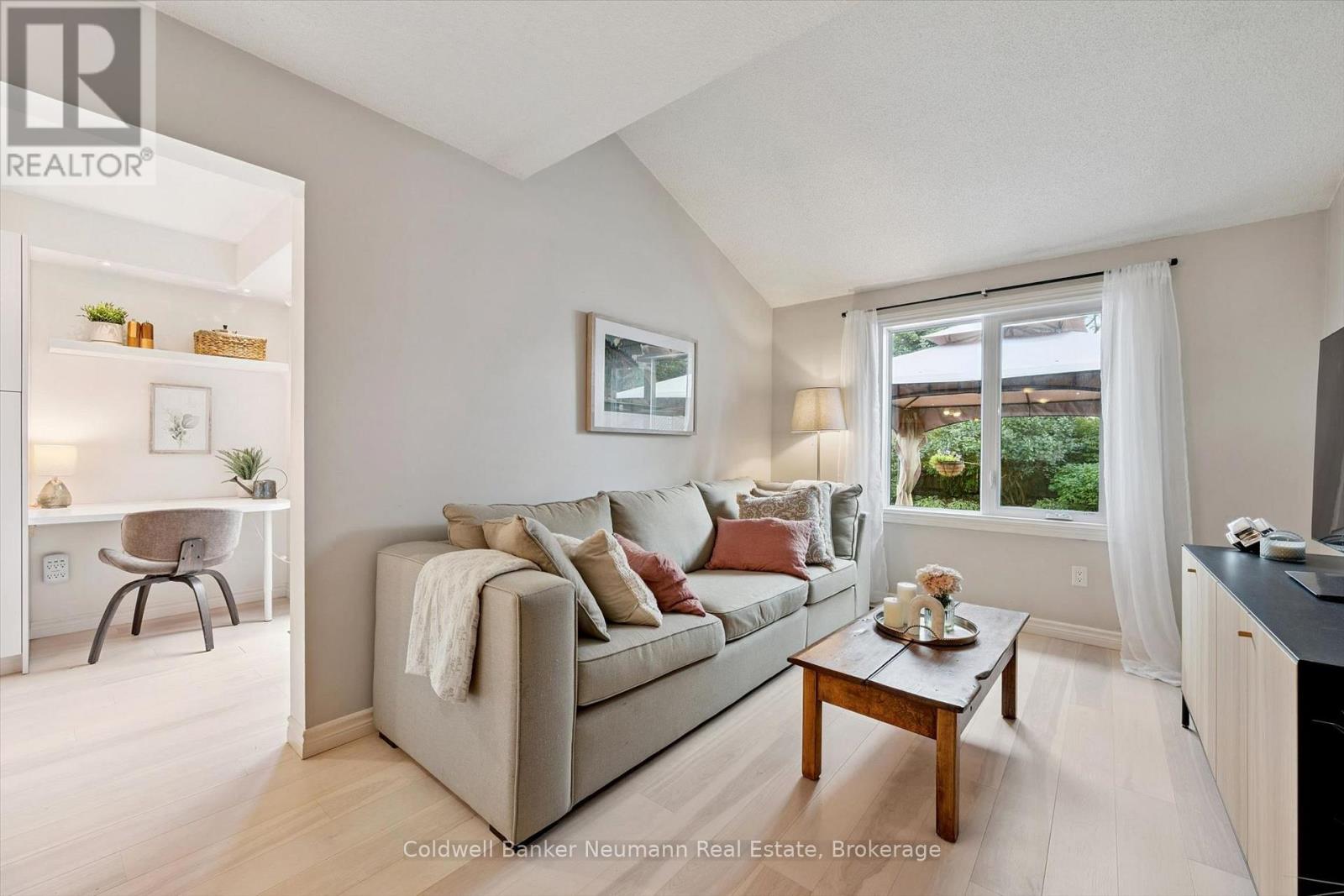 5 - 39 PTARMIGAN DRIVE