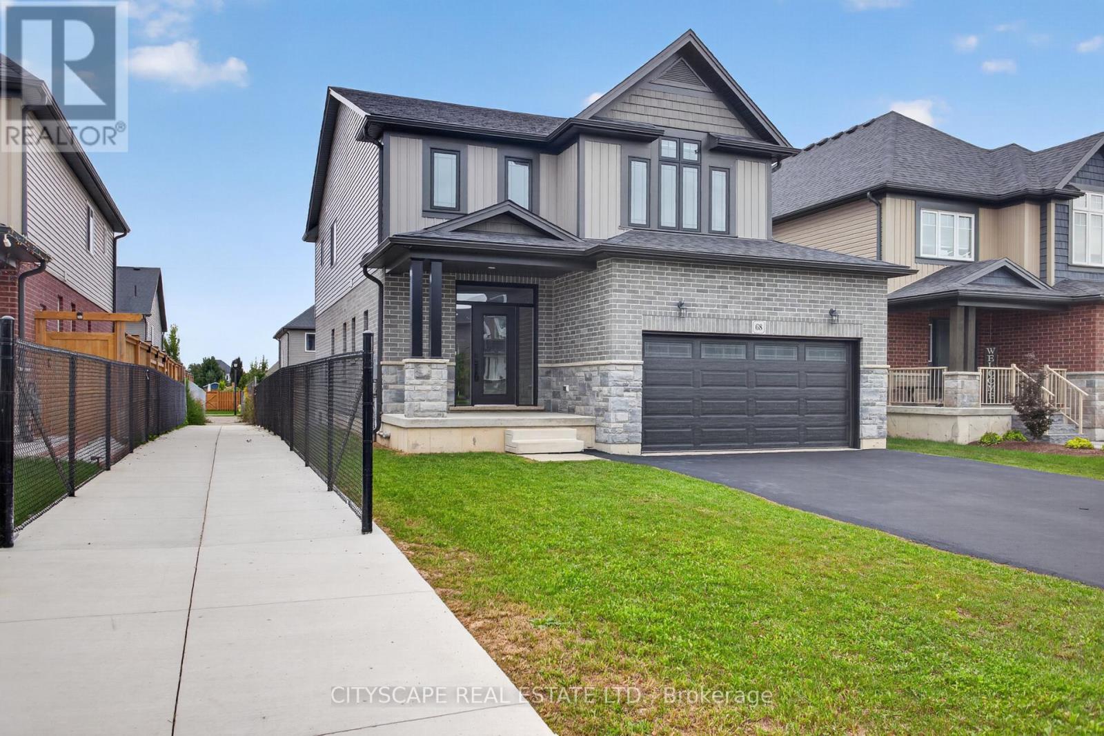 68 DAVIDSON DRIVE W