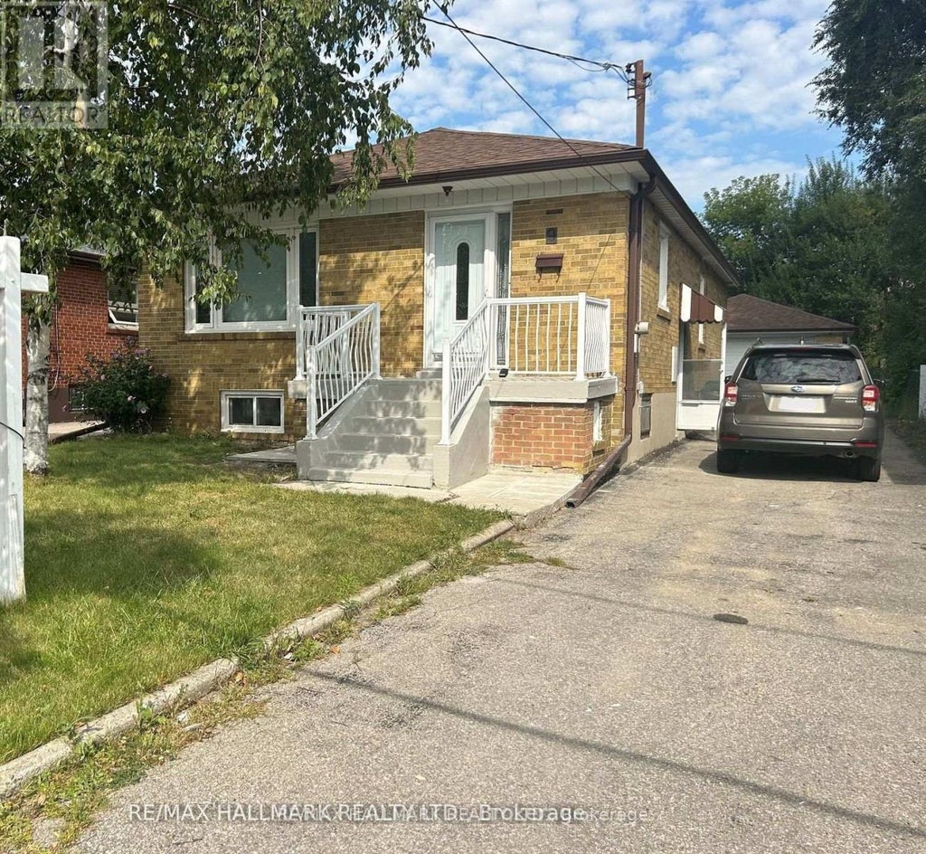 MAIN - 9 MACLEOD STREET, TORONTO (MAPLE LEAF), ON M6L 2M7 - Image 847809194.jpeg?d=l