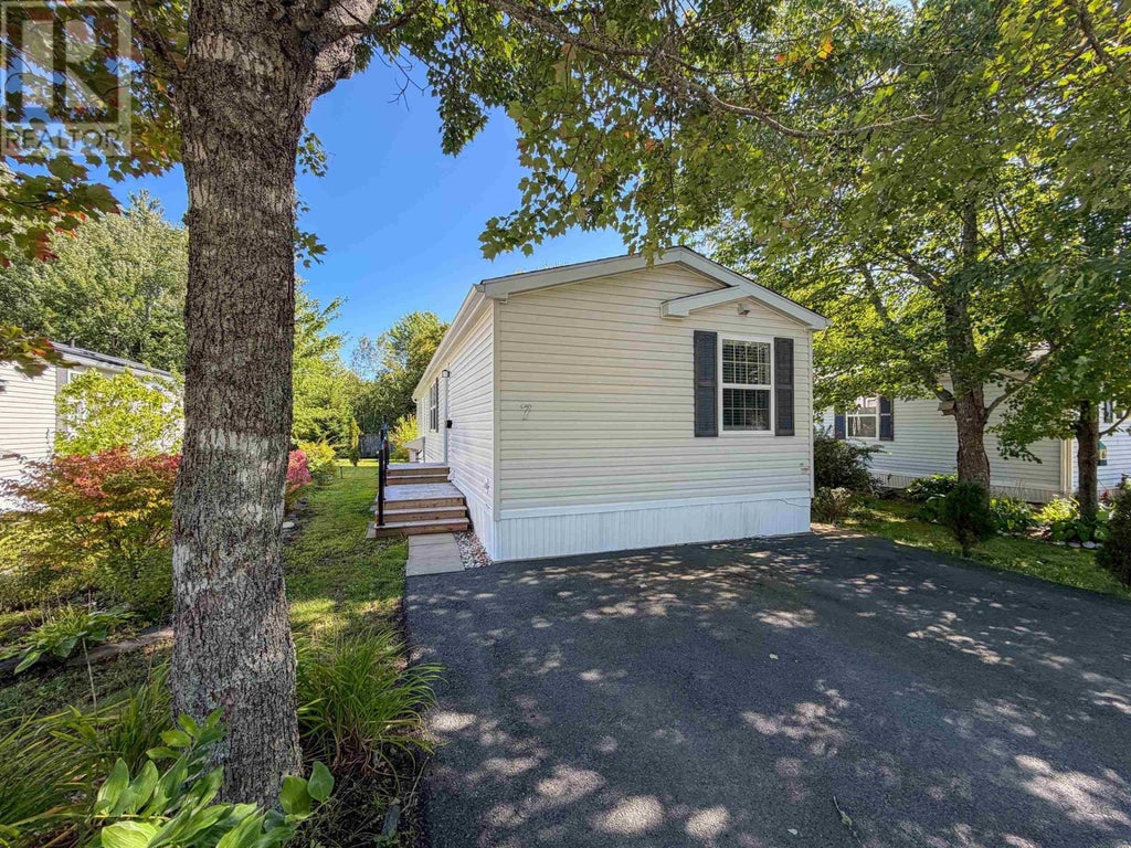 7 RICHARDS STREET, BRIDGEWATER, NS B4V 4B4 - Image 3283644341.jpeg?d=l