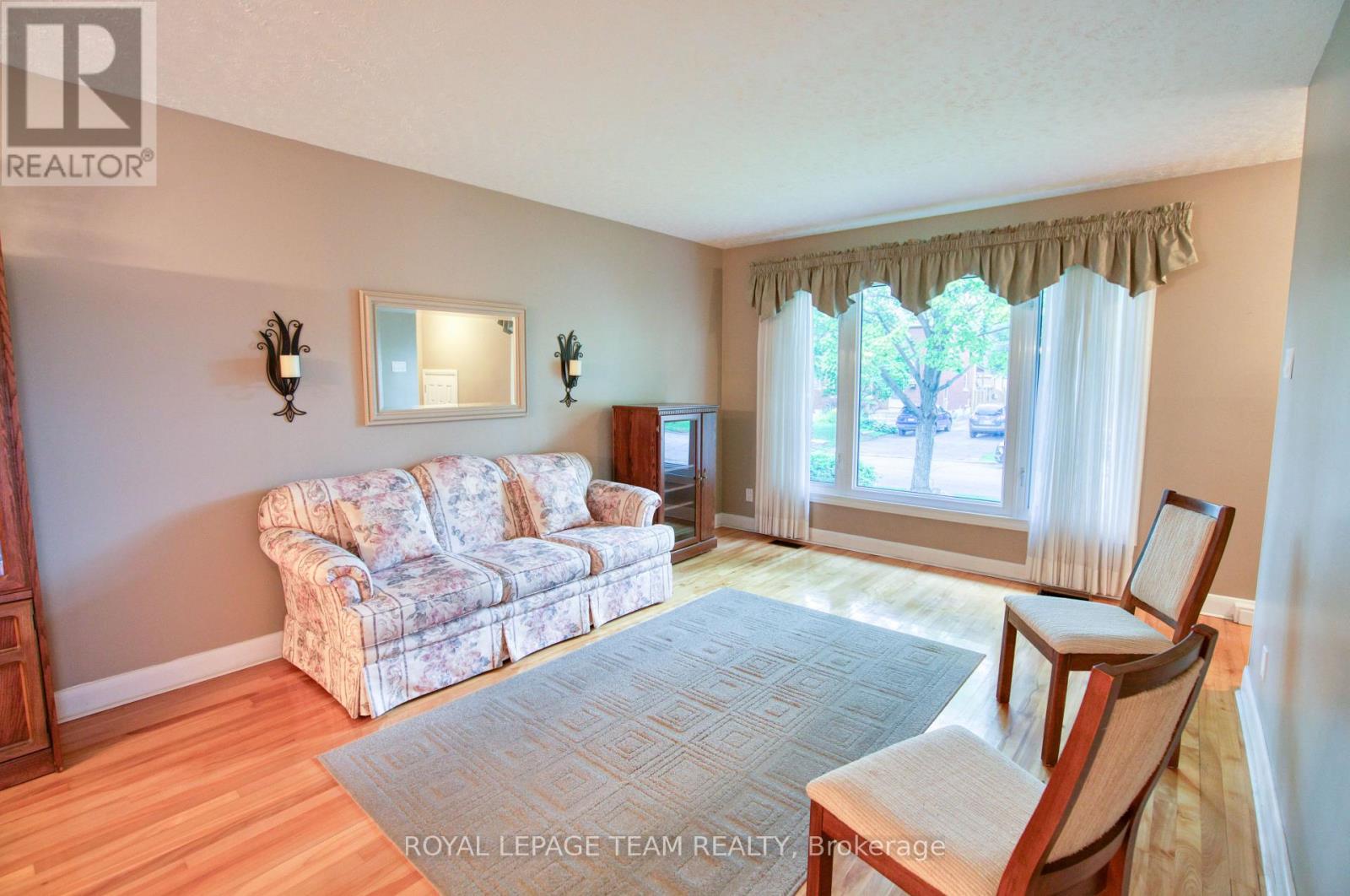 1072 ALDEA AVENUE