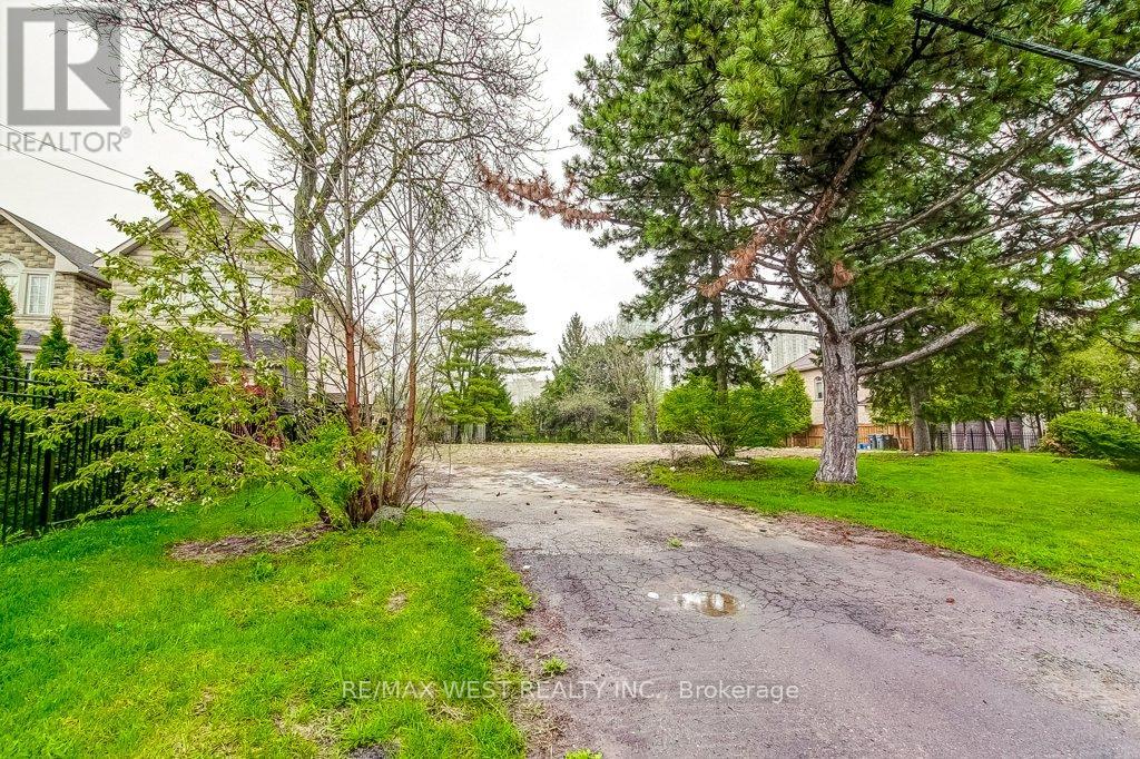 PART LOT 2 FAIRVIEW ROAD W