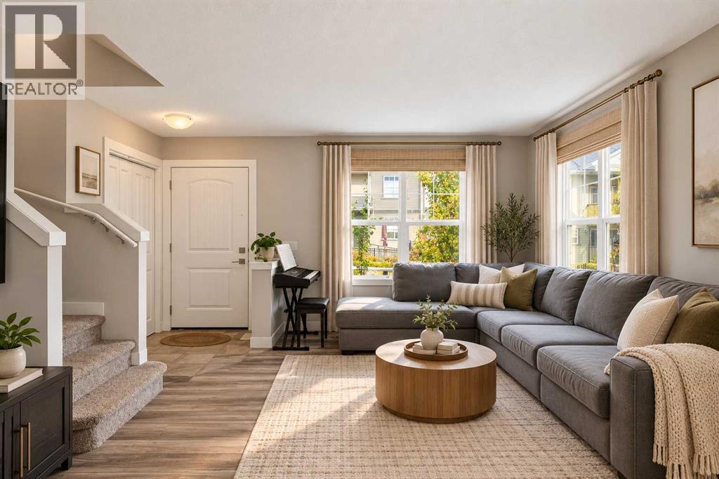 140 Evanscrest Gardens NW