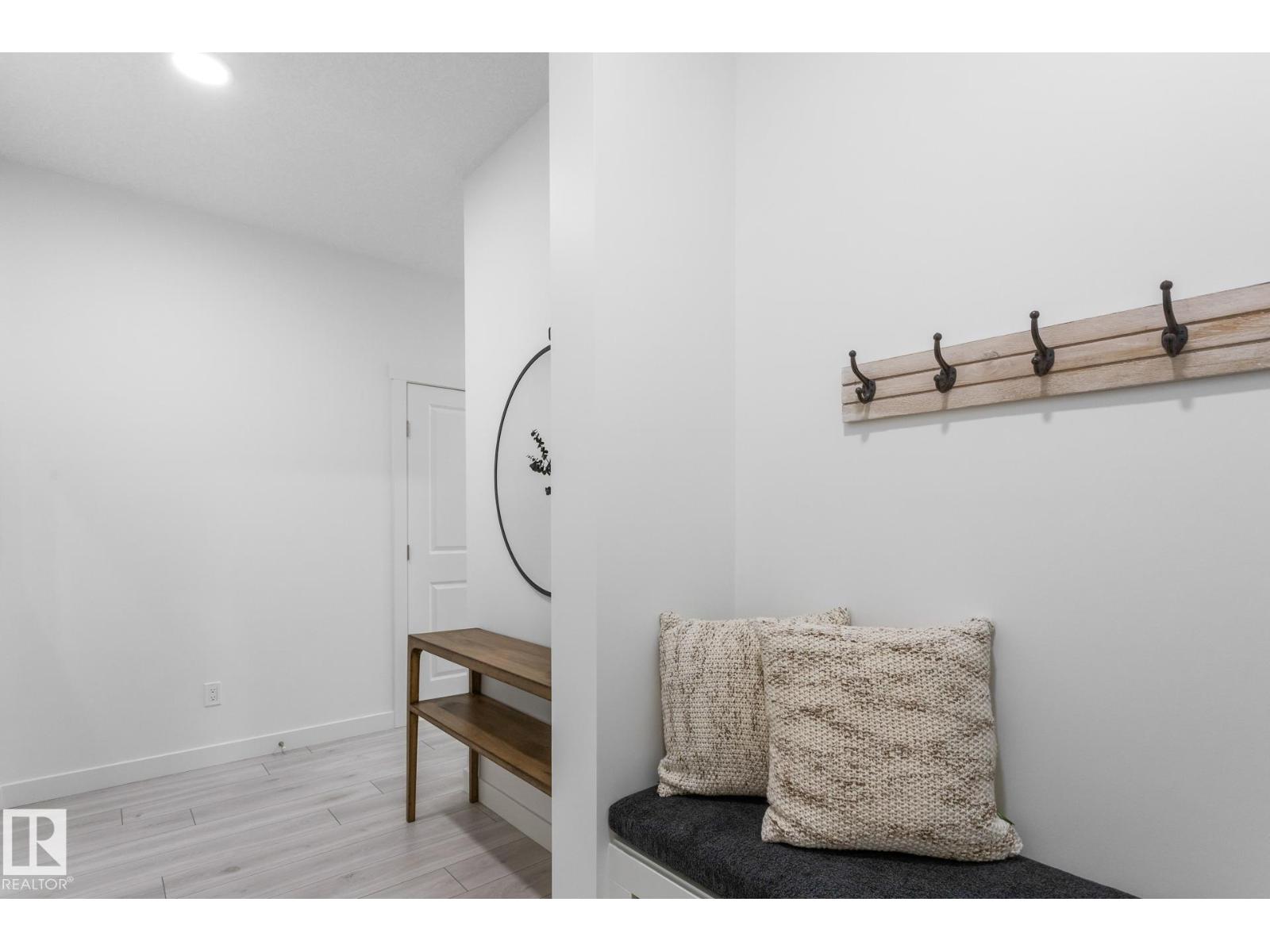 20835 40 AV NW