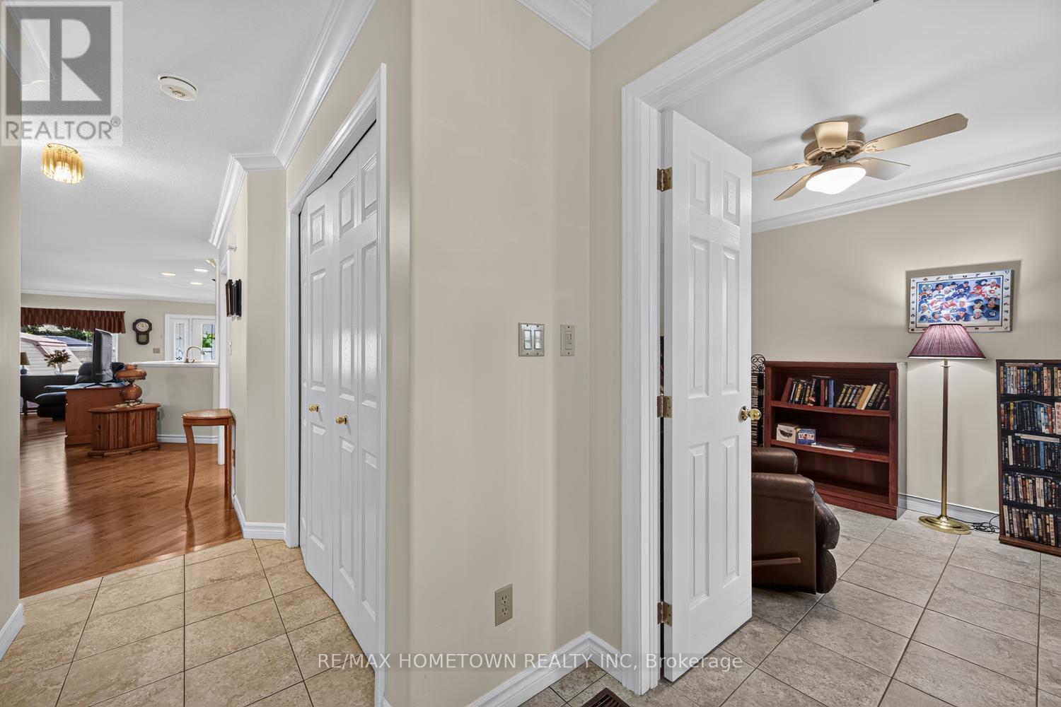 1267 CUTHBERTSON AVENUE