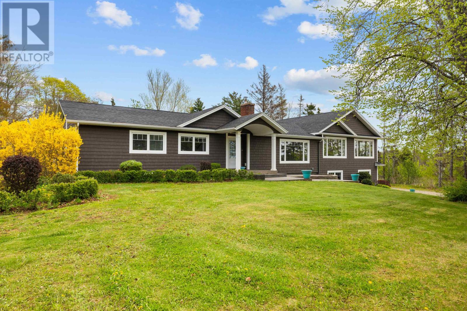 79 KEPPOCH Road - Photo 2