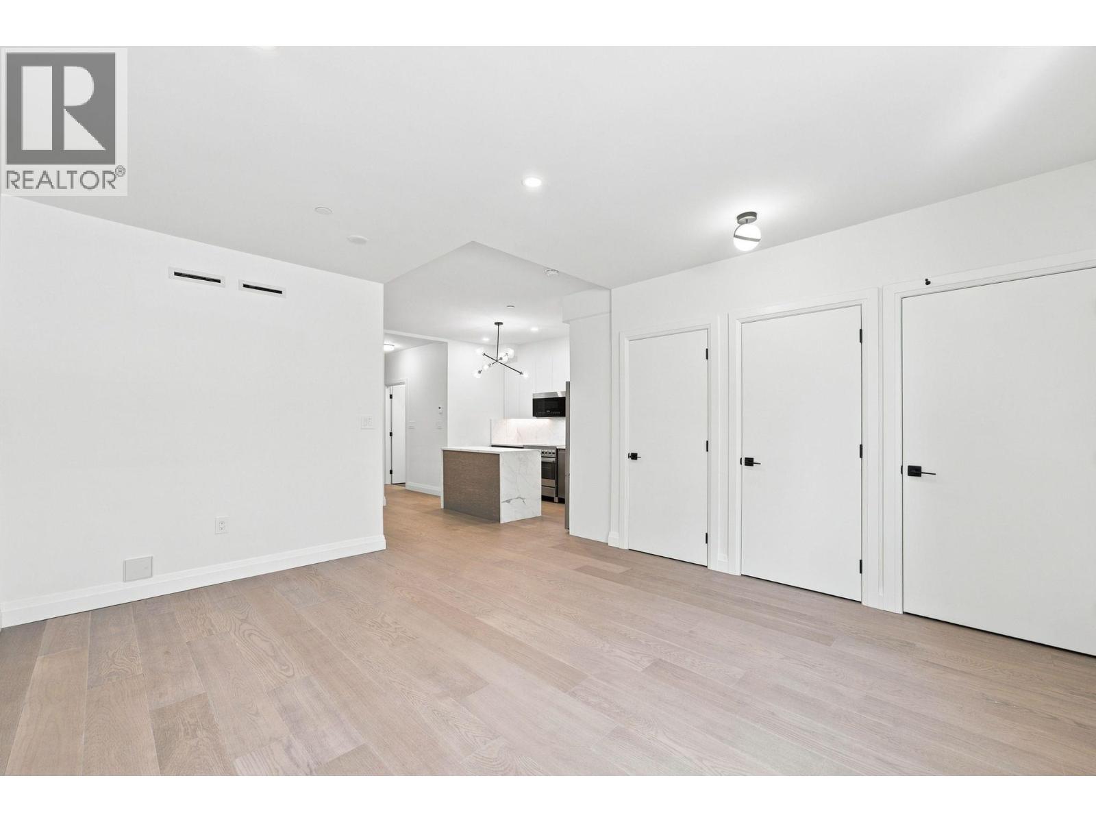 6166 GRANVILLE STREET